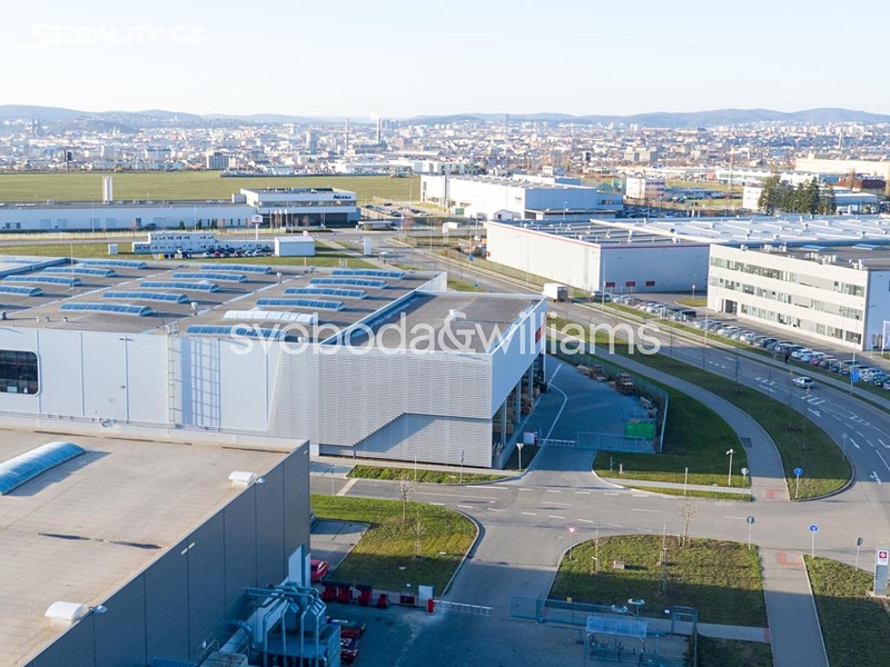 Pronájem výrobní haly, prostoru 7 017 m², Brno
