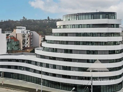 Pronájem bytu 2+kk 44 m²