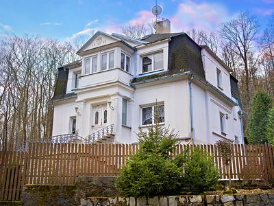 Prodej vily 250 m², pozemek 614 m²