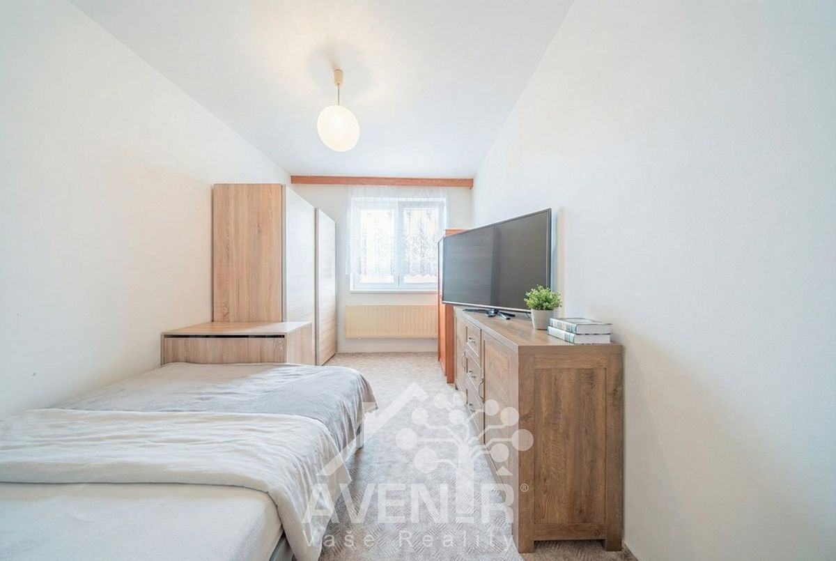 Prodej rodinného domu 166 m², pozemek 177 m² – fotografie 3