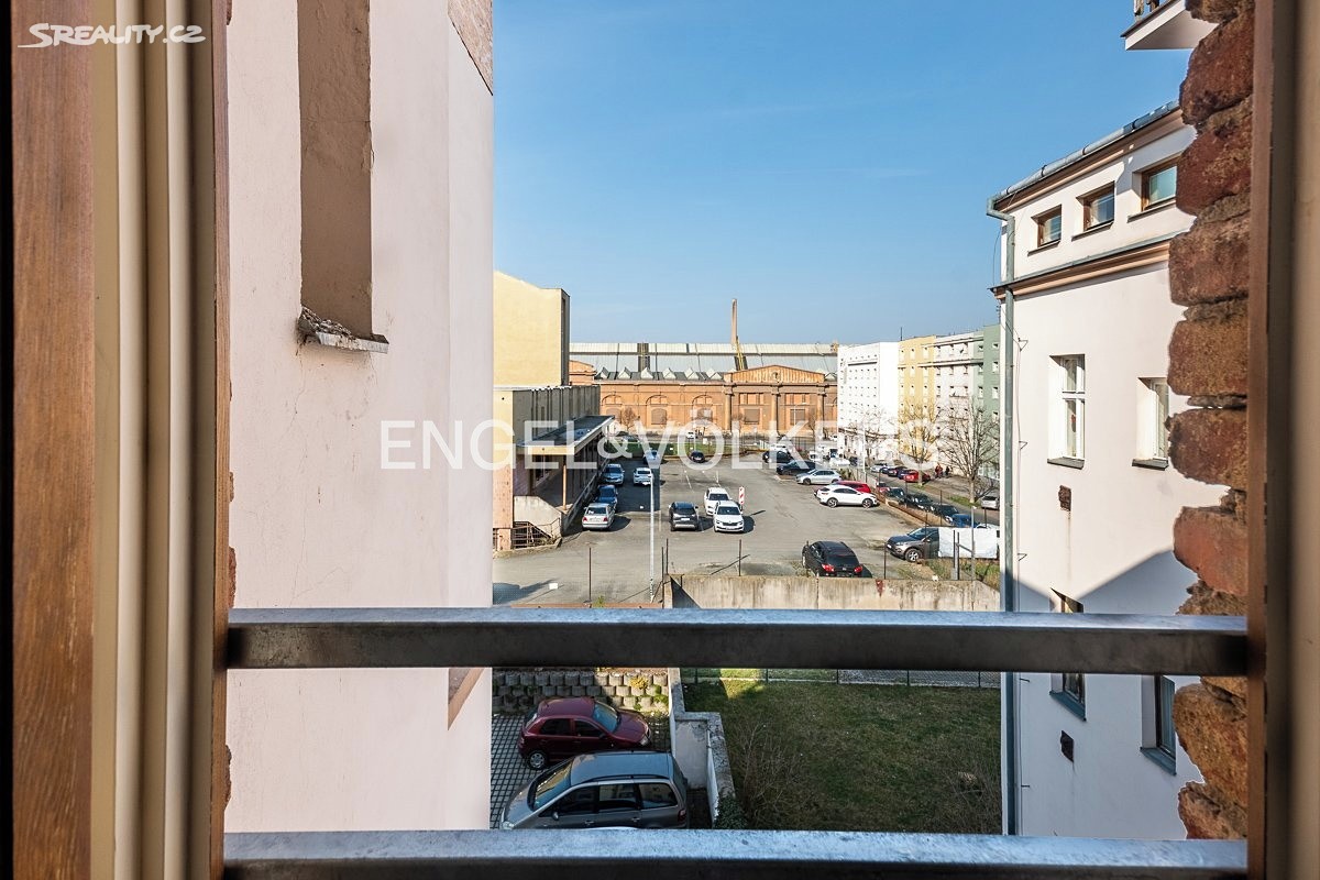 Pronájem bytu 2+kk 51 m² – pohled 3