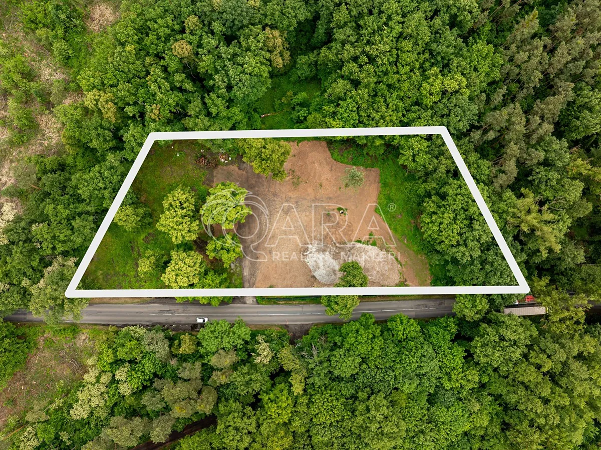 Prodej stavebního pozemku 6090 m²