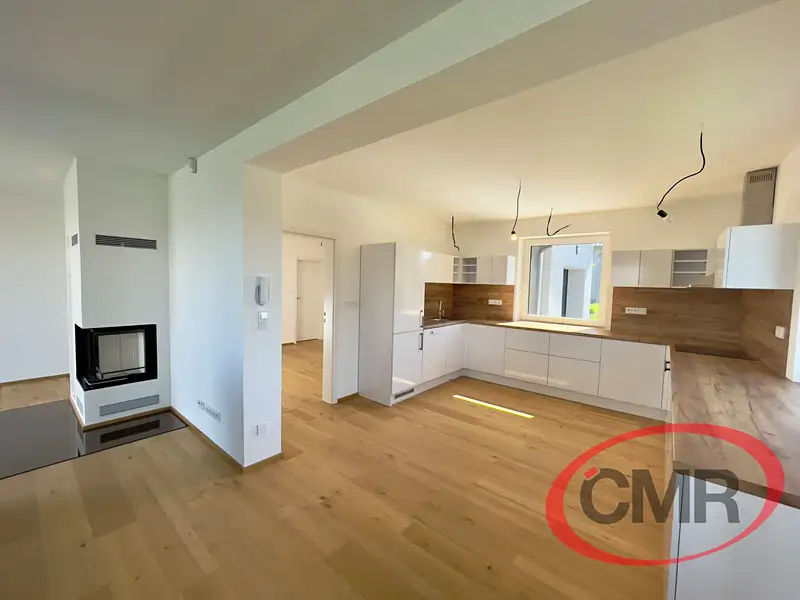 Prodej rodinného domu 183 m², pozemek 783 m², Říčany – náhled fotky 2