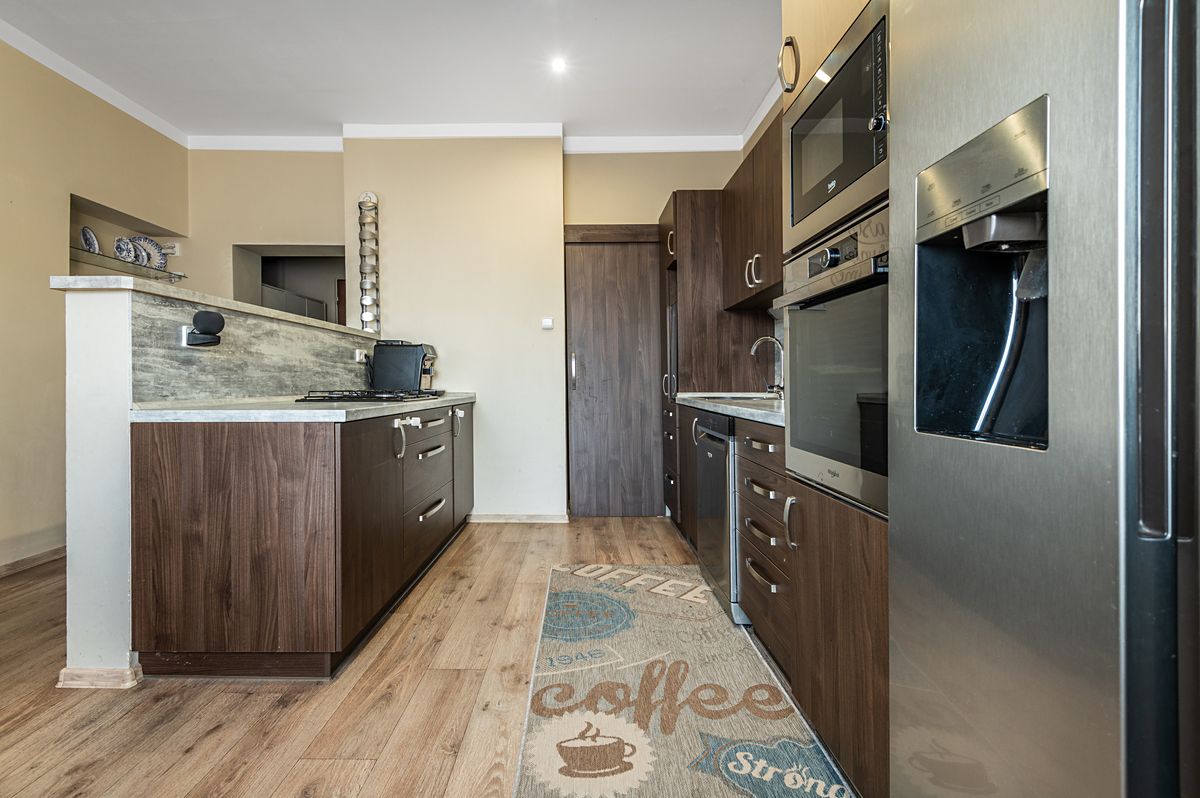 Prodej rodinného domu 150 m², pozemek 458 m² – fotografie 2