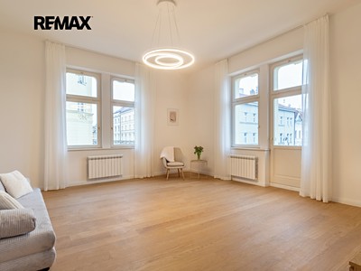 Pronájem bytu 2+kk 65 m² (Jednopodlažní)