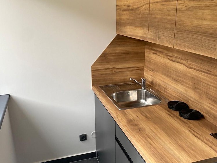 Комерційне приміщення в оренду, 22 м² (11 з 13)