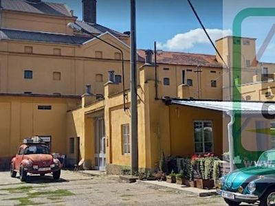 Prodej komerční nemovitosti 6810 m²