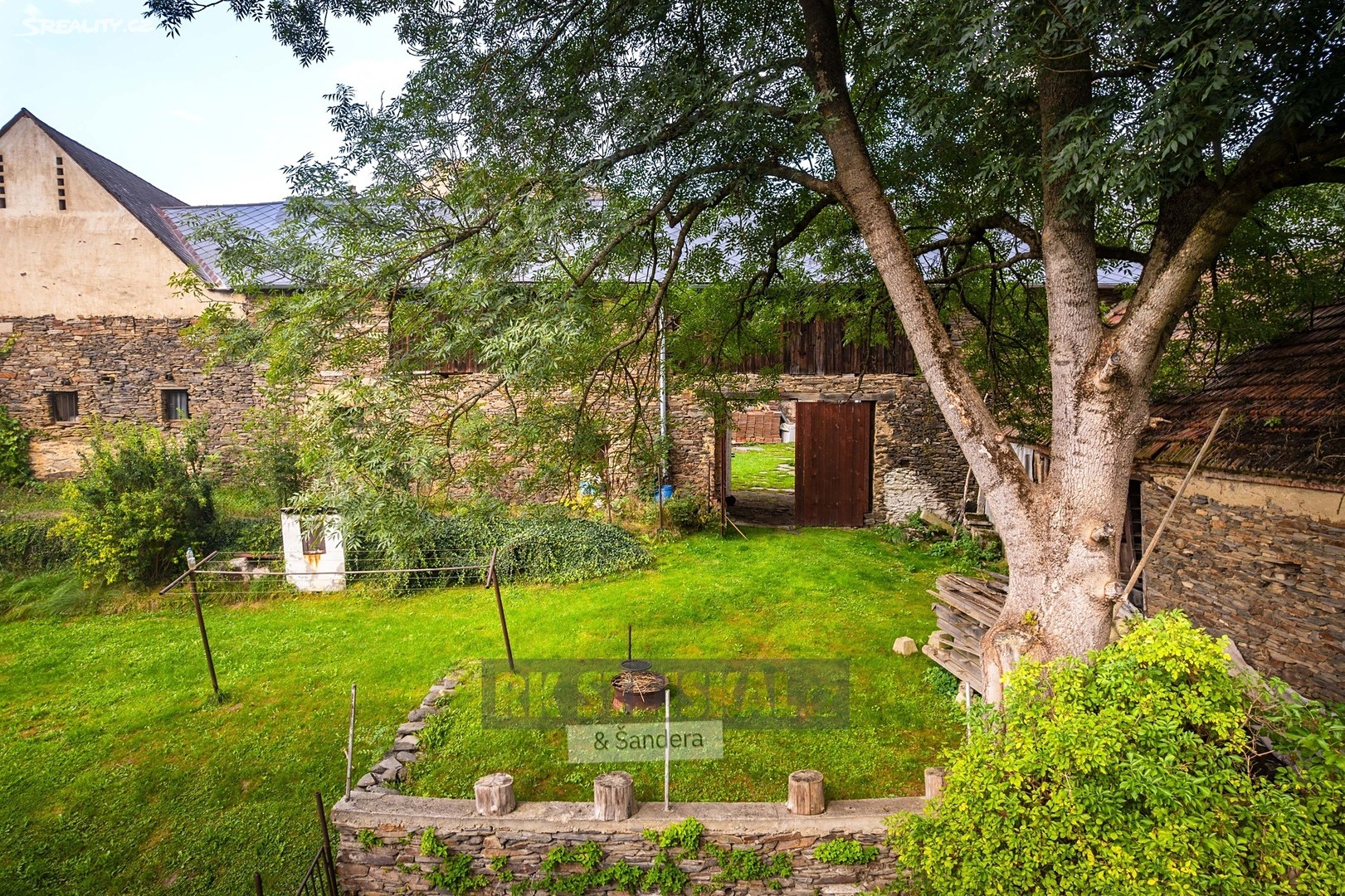 Prodej  chalupy 600 m², pozemek 3 209 m² – pohled 4