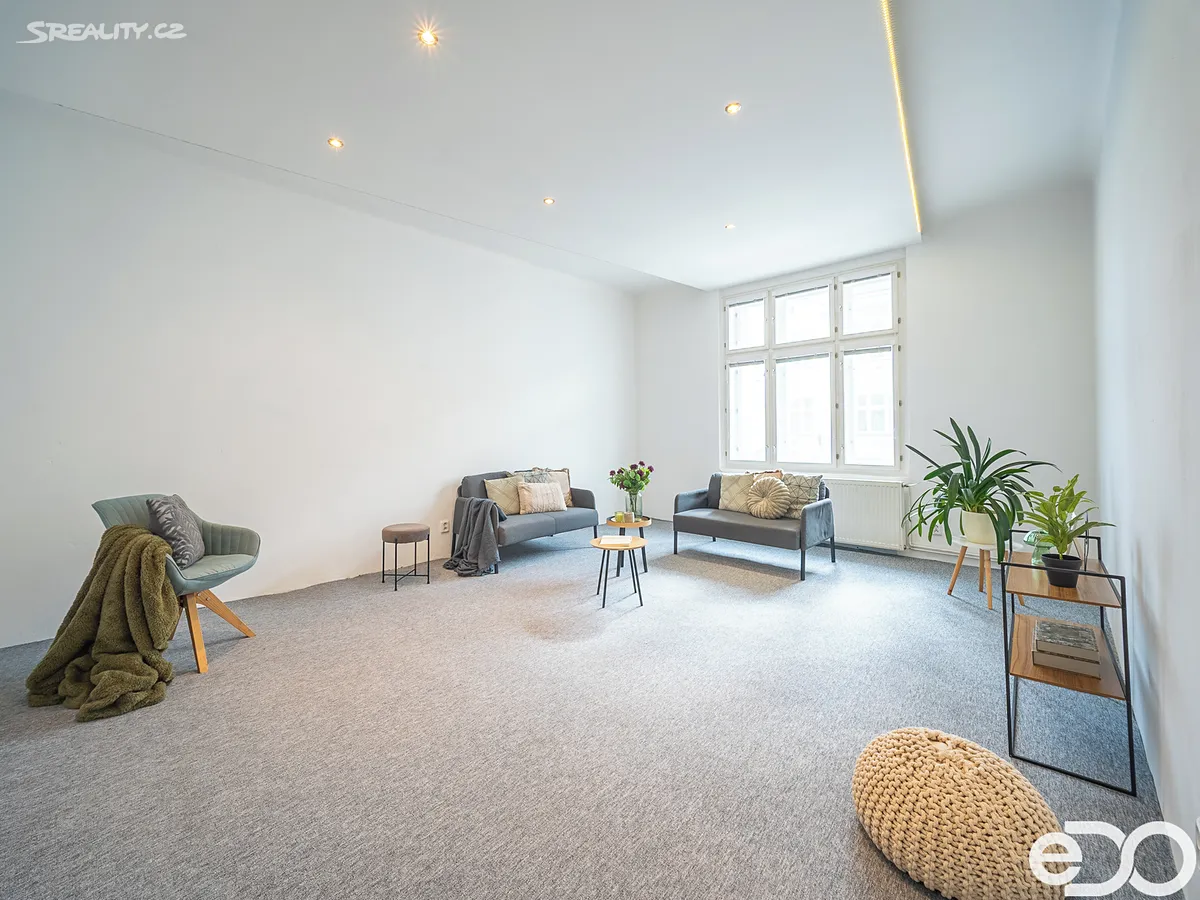 Prodej bytu 2+1 89 m², Hradec Králové