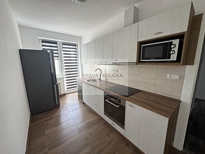 Pronájem bytu 3+1 90 m²