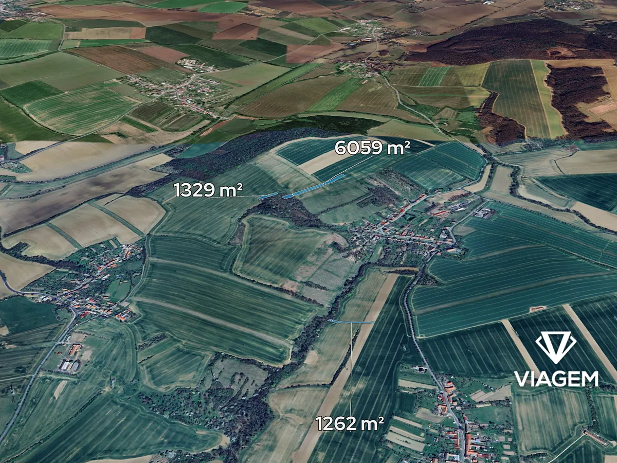 Prodej podílu 1/3 pole 2303 m²