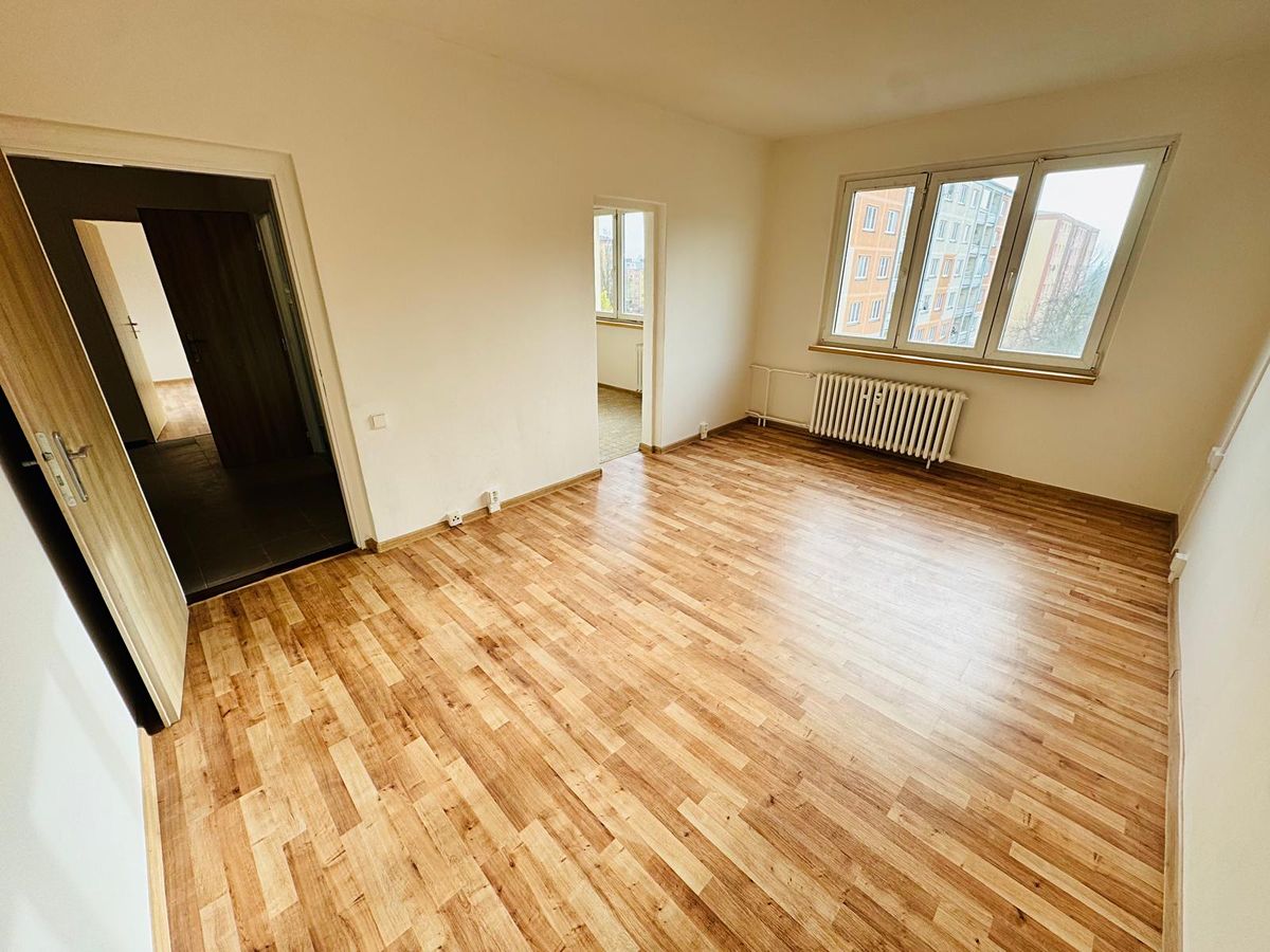 Pronájem bytu 2+1 54 m² – fotografie 3