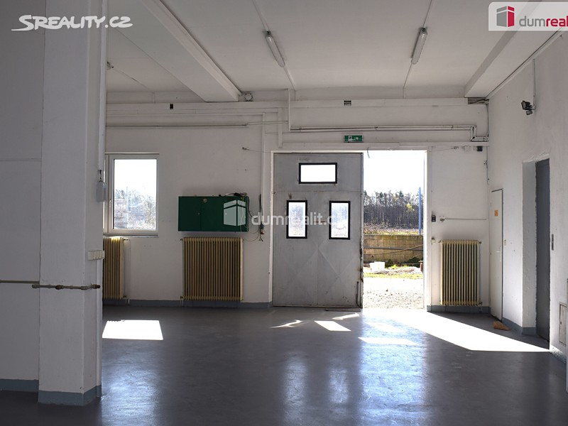 Pronájem komerční nemovitosti 143 m² – pohled 2