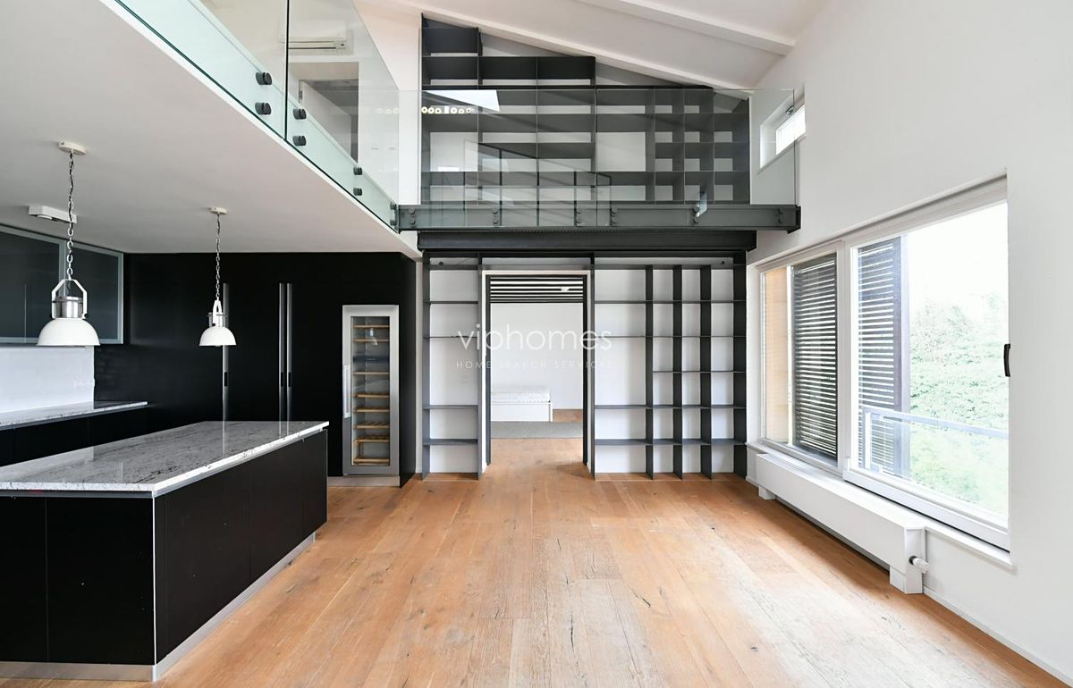 Pronájem bytu 5+kk 235 m²