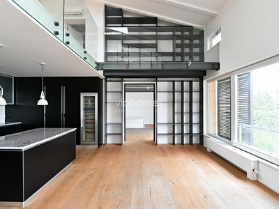 Pronájem bytu 5+kk 235 m²