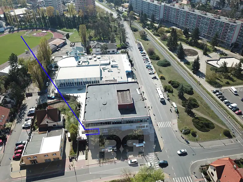 Pronájem obchodního prostoru 150 m², Neratovice – náhled fotky 2