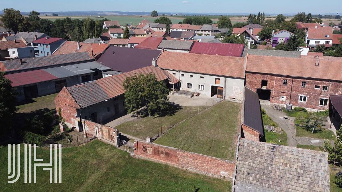 Prodej stavebního pozemku 1160 m² – fotografie 2