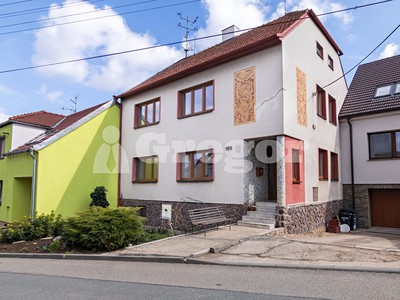 Prodej  rodinného domu 139 m², pozemek 698 m²