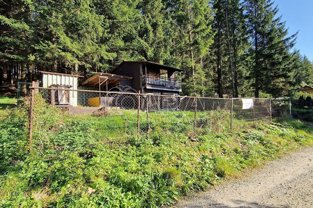 Prodej chaty 10 m², pozemek 405 m² – fotografie 2