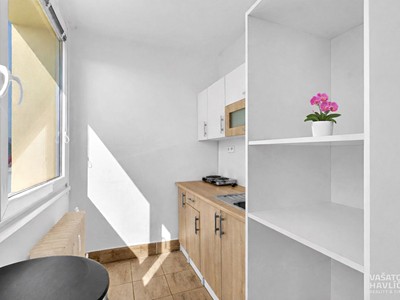 Pronájem bytu 1+kk 27 m²