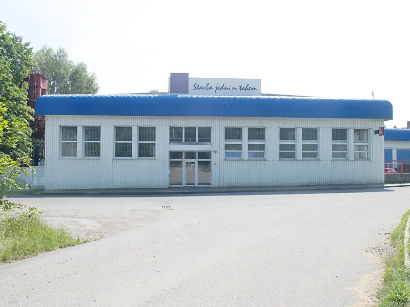 Prodej výrobní haly, prostoru 3600 m², Hlinsko – náhled fotky 1