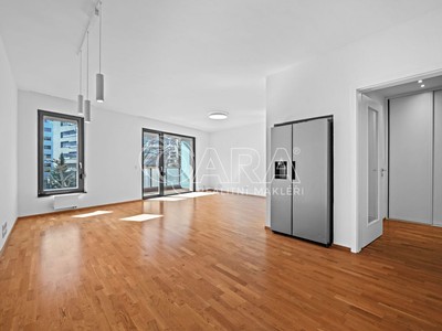 Pronájem bytu 4+kk 109 m²