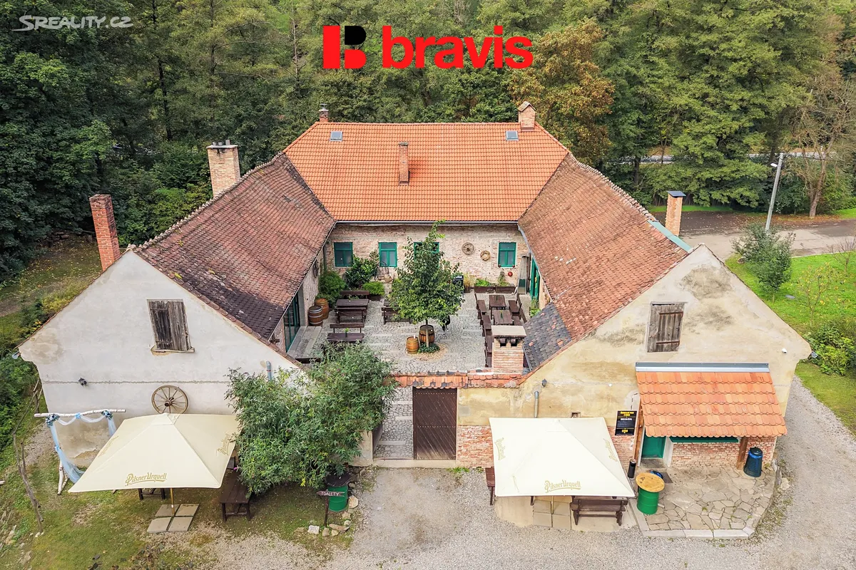 Prodej restaurace 500 m²