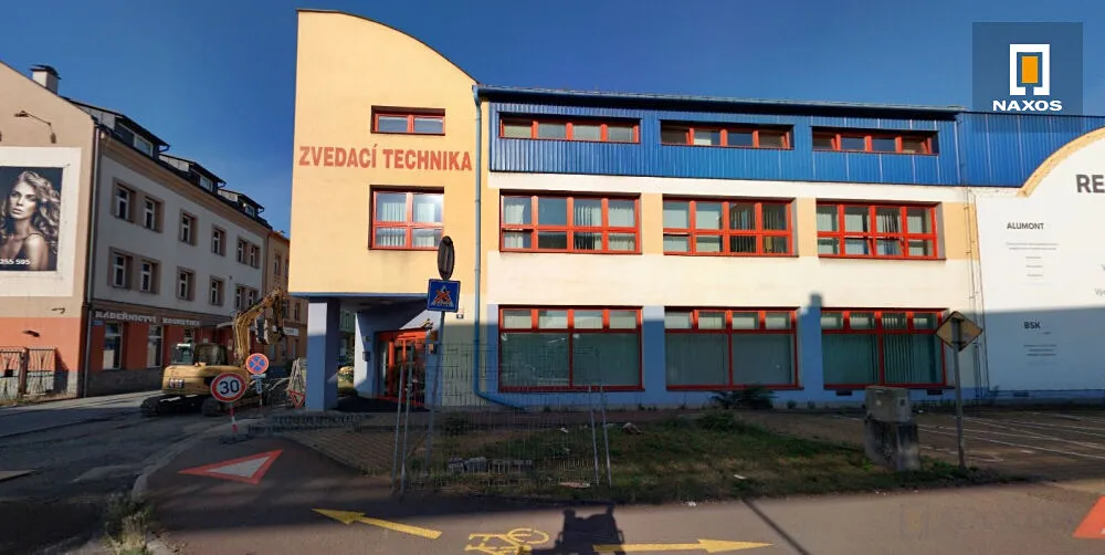 Pronájem výrobní haly, prostoru 524 m²