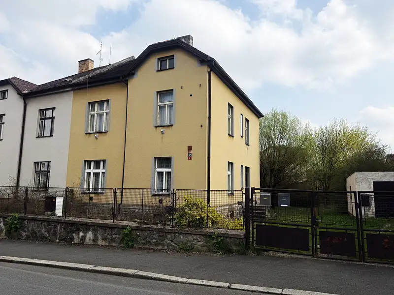 Prodej rodinného domu 128 m², pozemek 969 m², Klatovy – náhled fotky 1