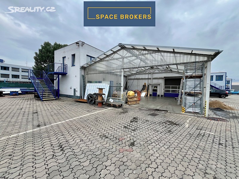 Pronájem skladového prostoru 2 107 m², Praha