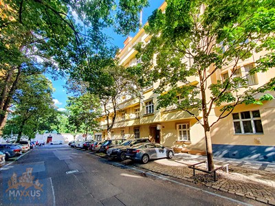 Pronájem bytu 1+kk 35 m²