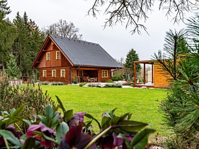 Prodej  rodinného domu 194 m², pozemek 1 001 m²