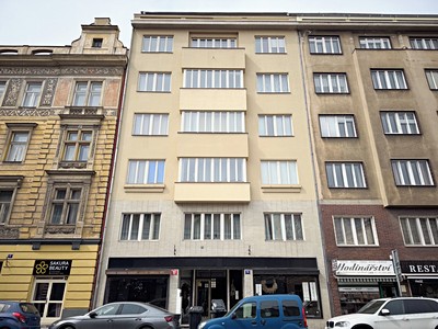 Pronájem bytu 1+1 63 m²