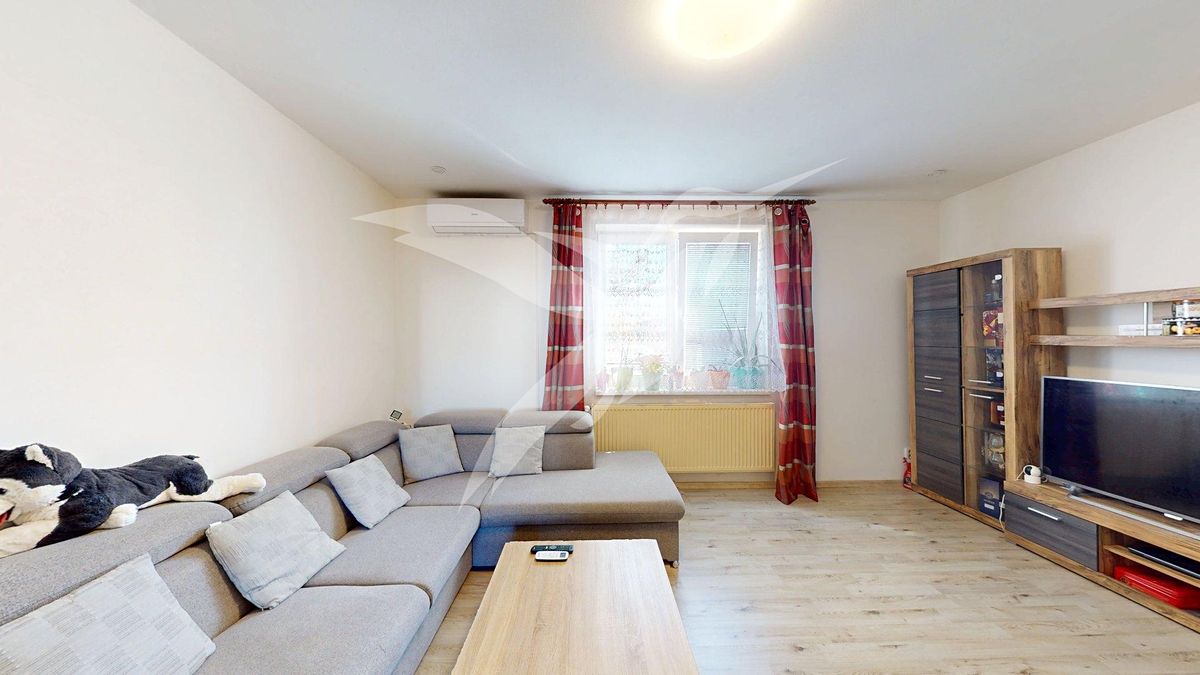 Prodej rodinného domu 120 m², pozemek 196 m² – fotografie 4