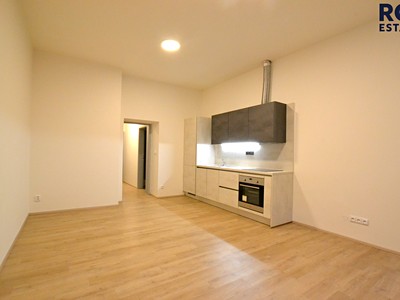 Pronájem bytu 2+kk 39 m²