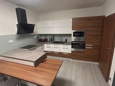 Pronájem bytu 2+kk 56 m²