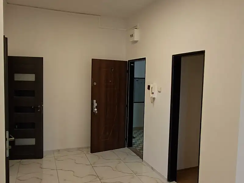 Pronájem bytu 2+1 82 m², Plzeň – náhled fotky 3