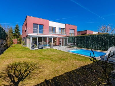 Prodej  rodinného domu 163 m², pozemek 381 m²