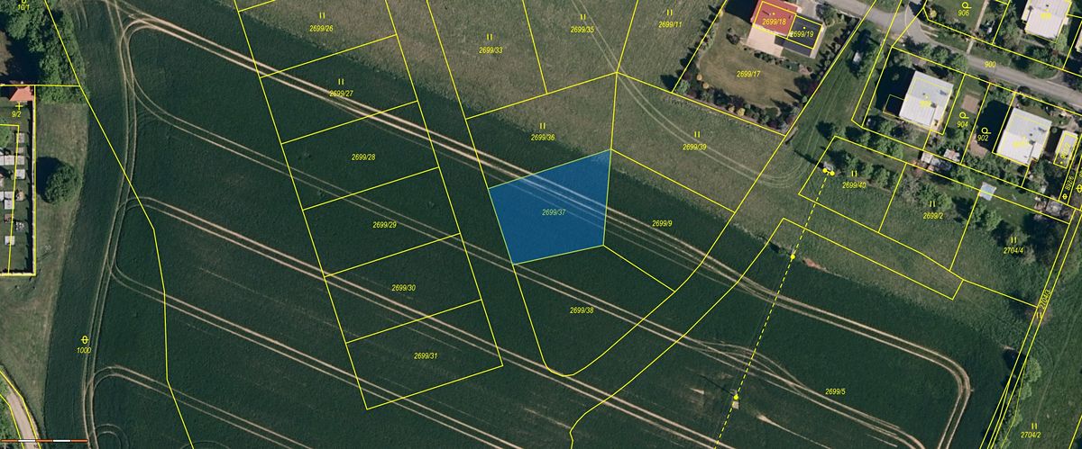 Prodej stavebního pozemku 780 m² – fotografie 2