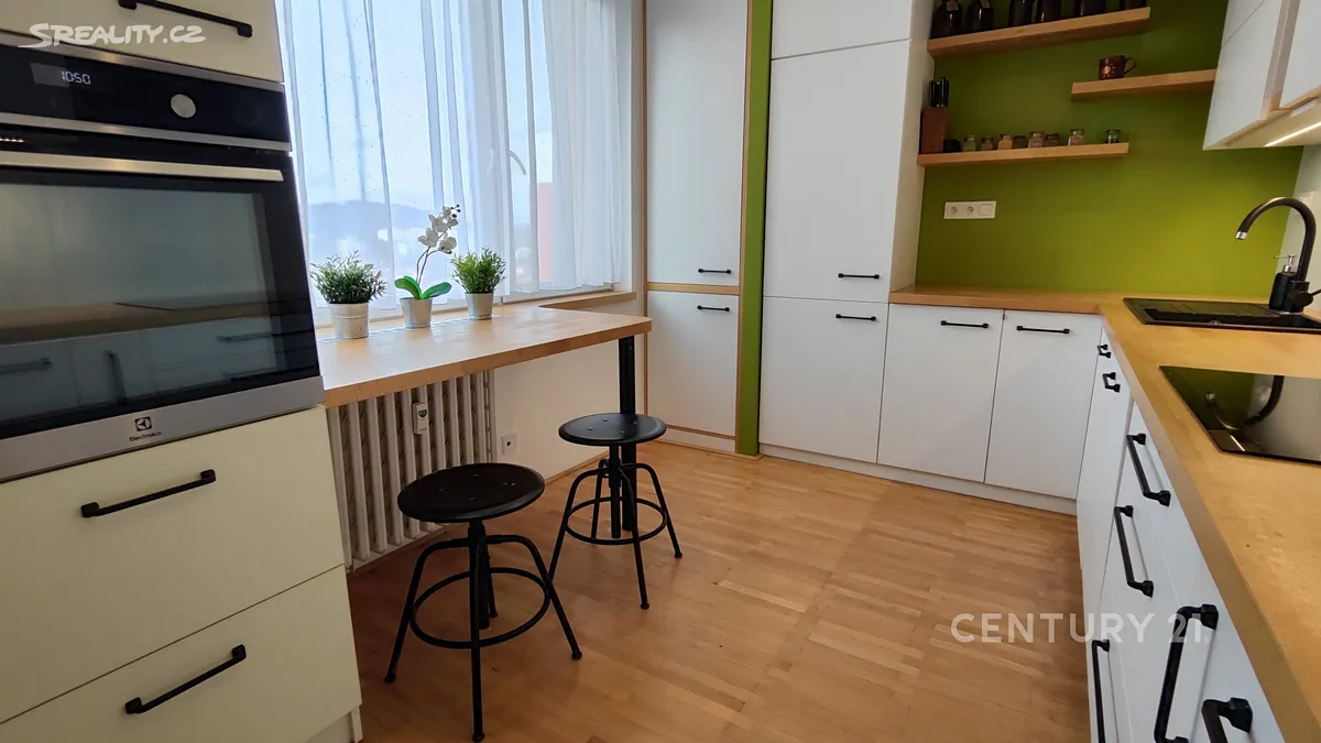 Pronájem bytu 2+1 62 m²