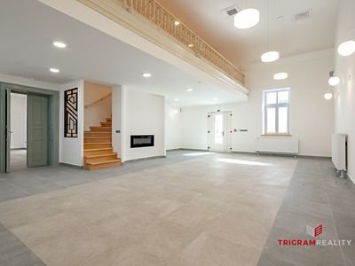 Pronájem restaurace 244 m²