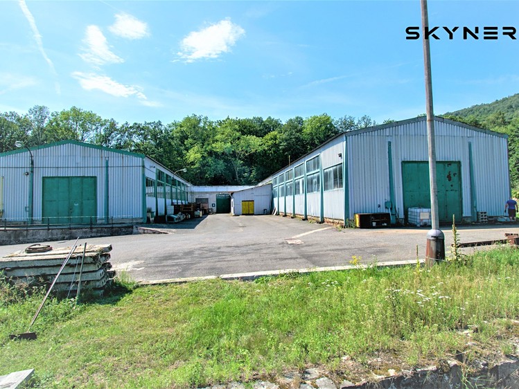 Комерційне приміщення на продаж, 1 500 м² (2 з 23)