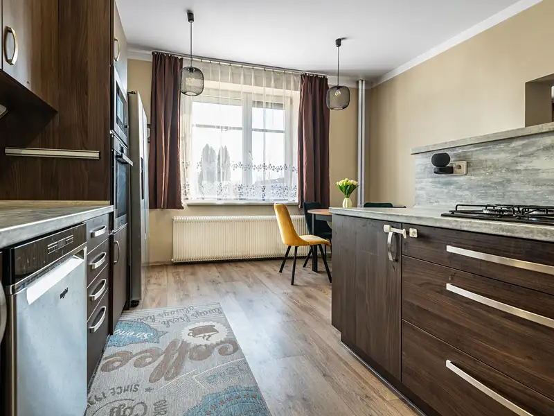 Prodej rodinného domu 150 m², pozemek 458 m², Kolín – náhled fotky 3