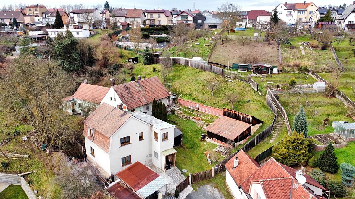 Prodej rodinného domu 70 m², pozemek 1375 m² – fotografie 2