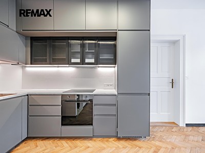 Pronájem bytu 3+kk 64 m²