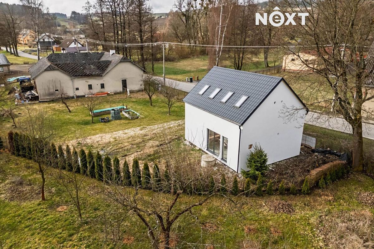 Prodej rodinného domu 87 m², pozemek 261 m² – fotografie 2