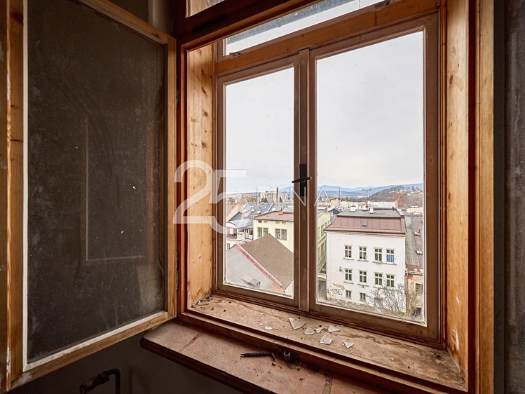 Prodej komerčního prostoru, 680 m² (31 z 32)