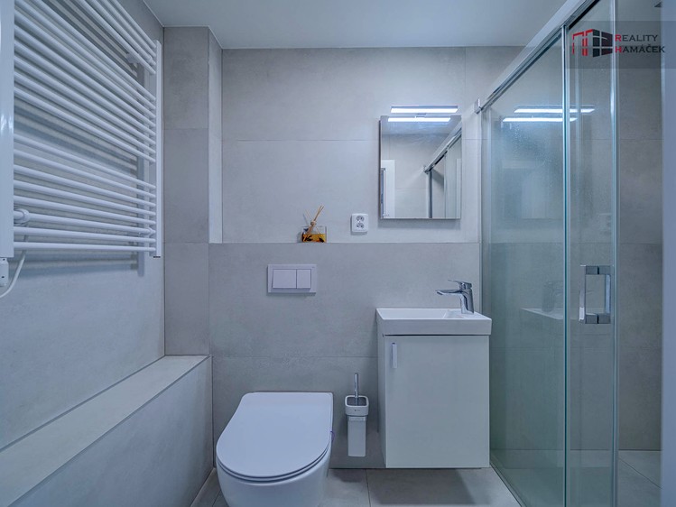 Prodej domu, 91 m² (8 z 29)