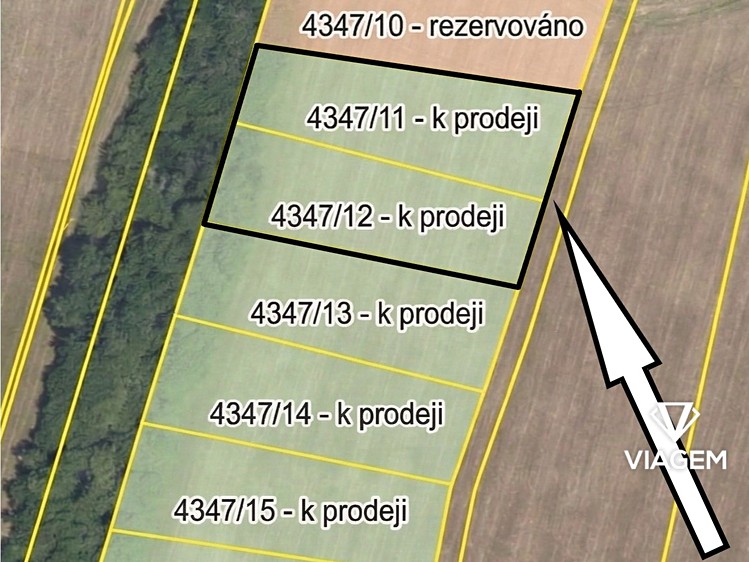 Prodej pozemku, 1 018 m² (2 z 4)