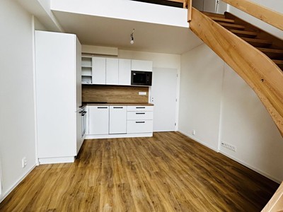 Pronájem bytu 2+kk 38 m²
